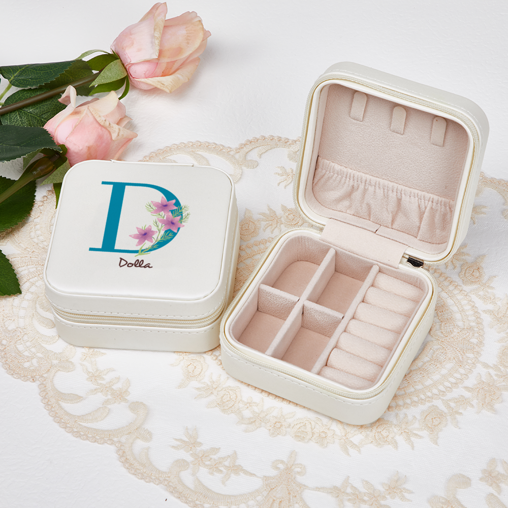 Custom Initial Jewelry Box : Letter D DesignedbySiti
