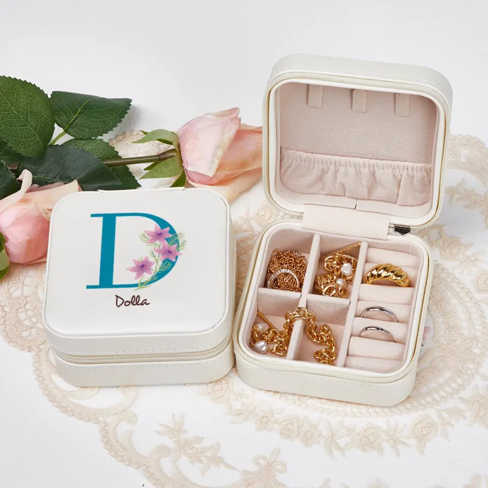 Custom Initial Jewelry Box : Letter D DesignedbySiti