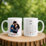 Personalised Cartoon Couple Photo mug in close-up detail
