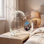 Personalised Umrah Mubarak Heart Acrylic plaque in close-up detail